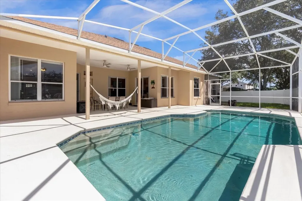 100 Hollybrook Court Davenport FL 33897