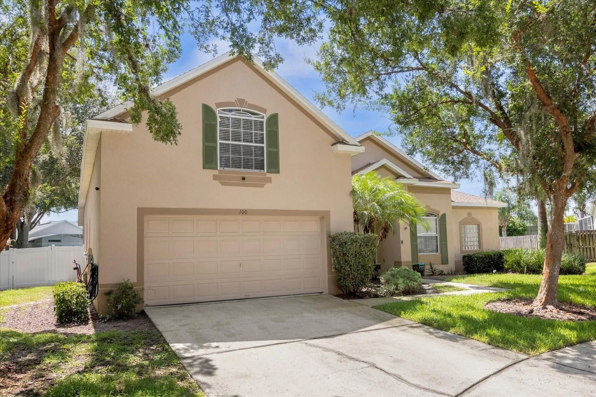 100 Hollybrook Court Davenport FL 33897