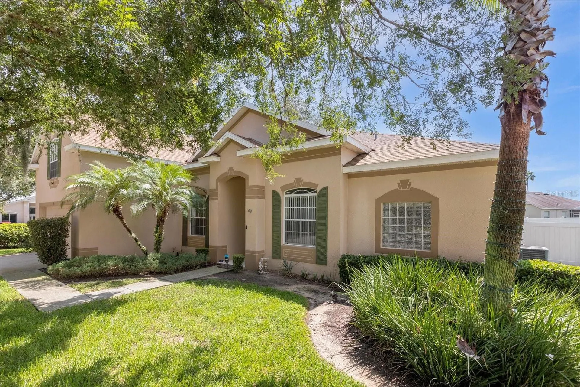 100 Hollybrook Court Davenport FL 33897