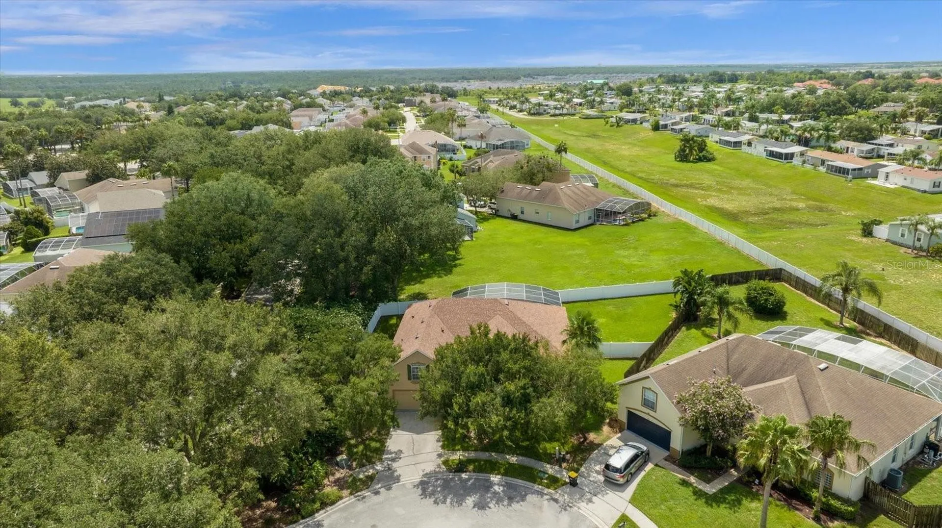 100 Hollybrook Court Davenport FL 33897