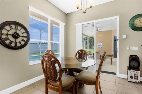 100 Hollybrook Court Davenport FL 33897