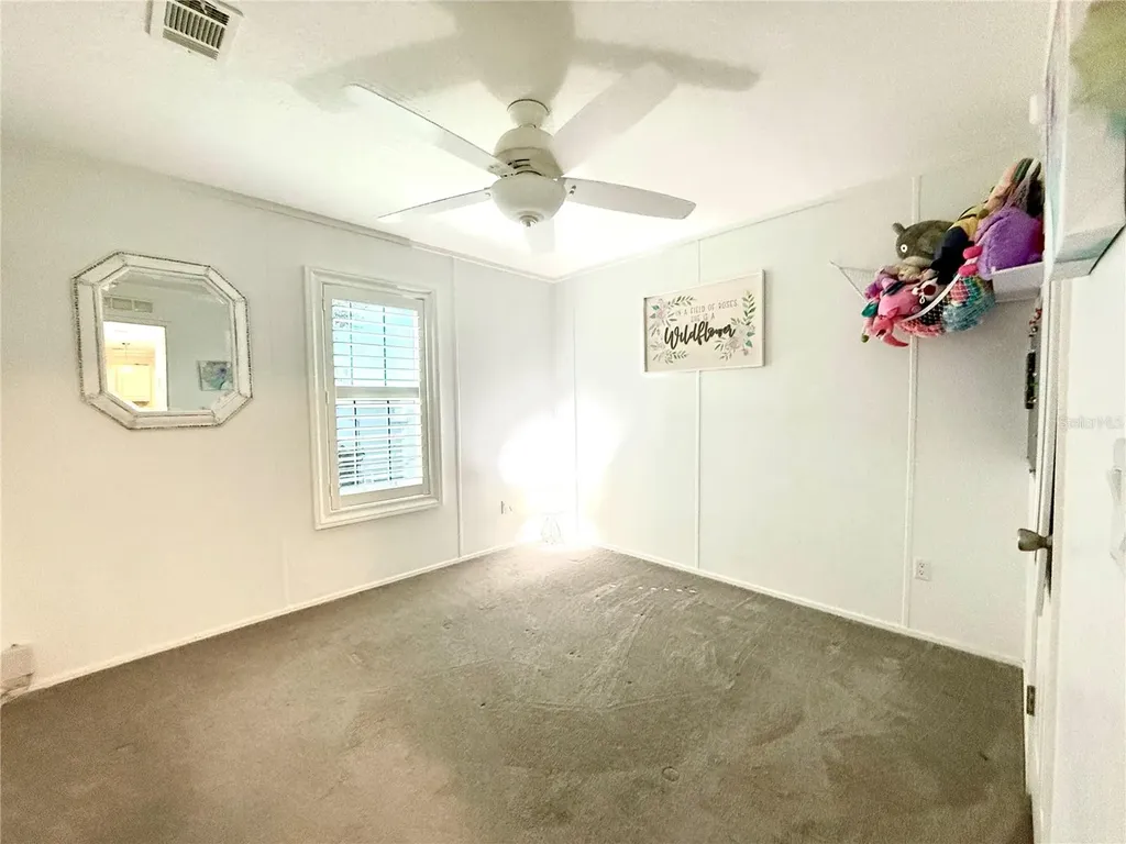 124 E Saint Annes Circle Apollo Beach FL 33572