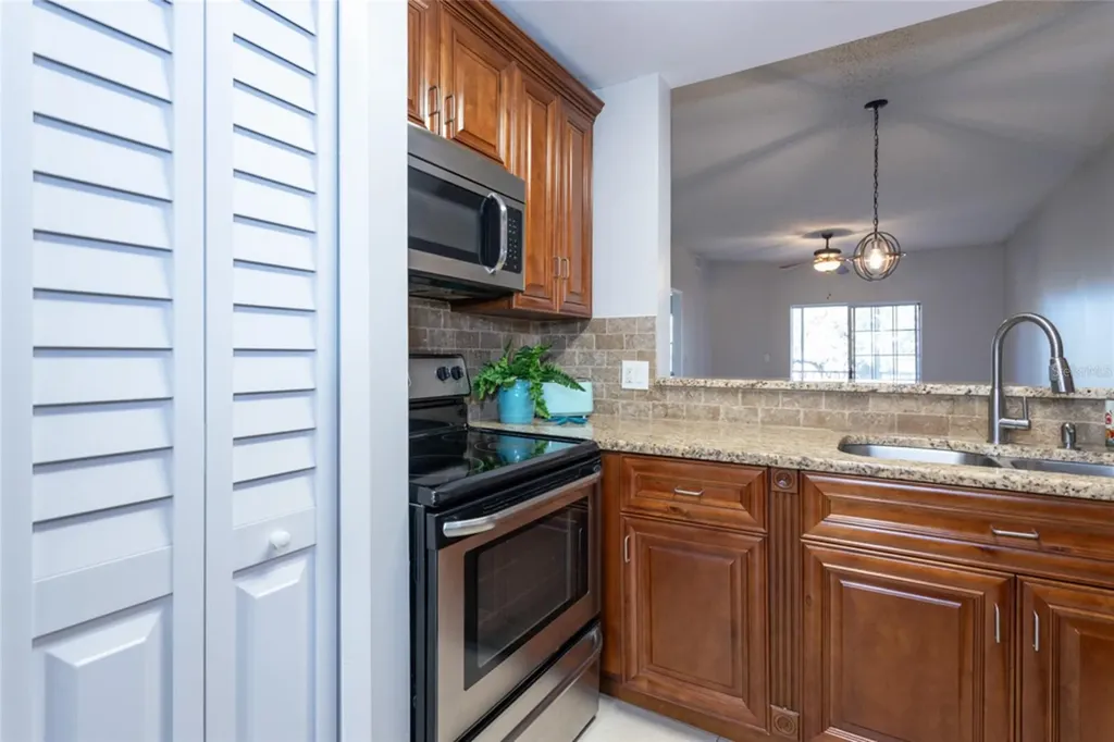 95 Rivers Edge Lane Palm Coast FL 32137