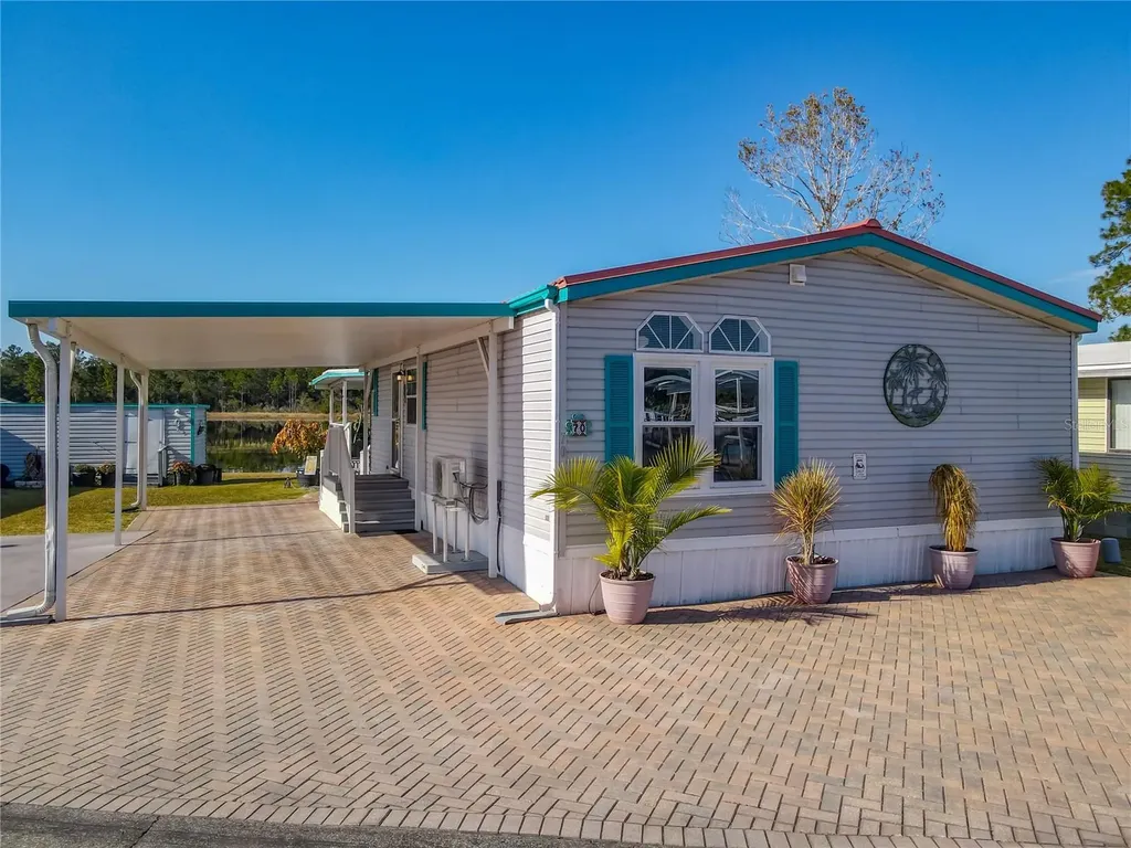 70 & 71 Eagle Point S Osteen FL 32764