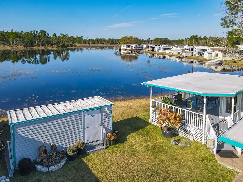 70 & 71 Eagle Point S Osteen FL 32764