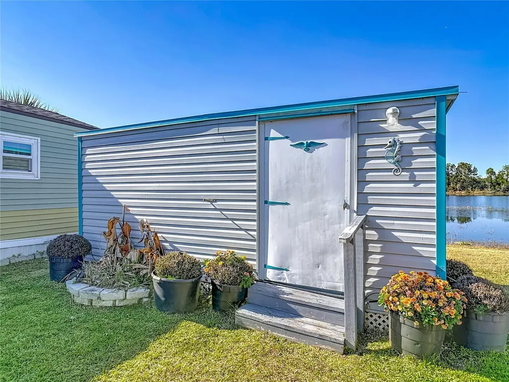 70 & 71 Eagle Point S Osteen FL 32764