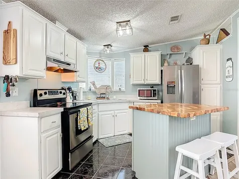70 & 71 Eagle Point S Osteen FL 32764