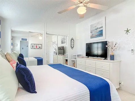 70 & 71 Eagle Point S Osteen FL 32764