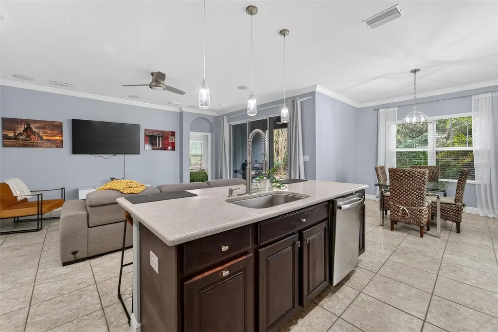 7032 Old Benton Drive Apollo Beach FL 33572