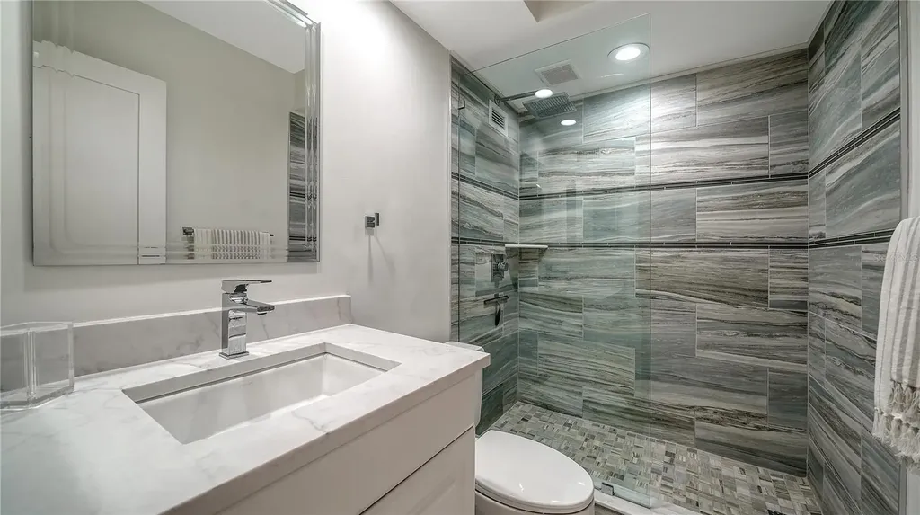 1000 Longboat Club Road Longboat Key FL 34228