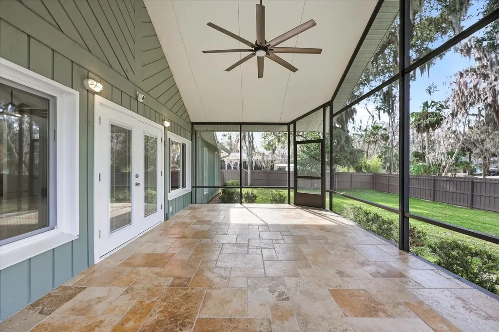 204 SE 2nd Avenue Crystal River FL 34429