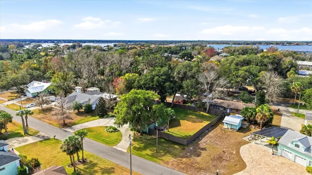 204 SE 2nd Avenue Crystal River FL 34429