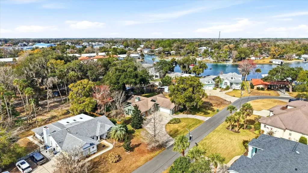 204 SE 2nd Avenue Crystal River FL 34429
