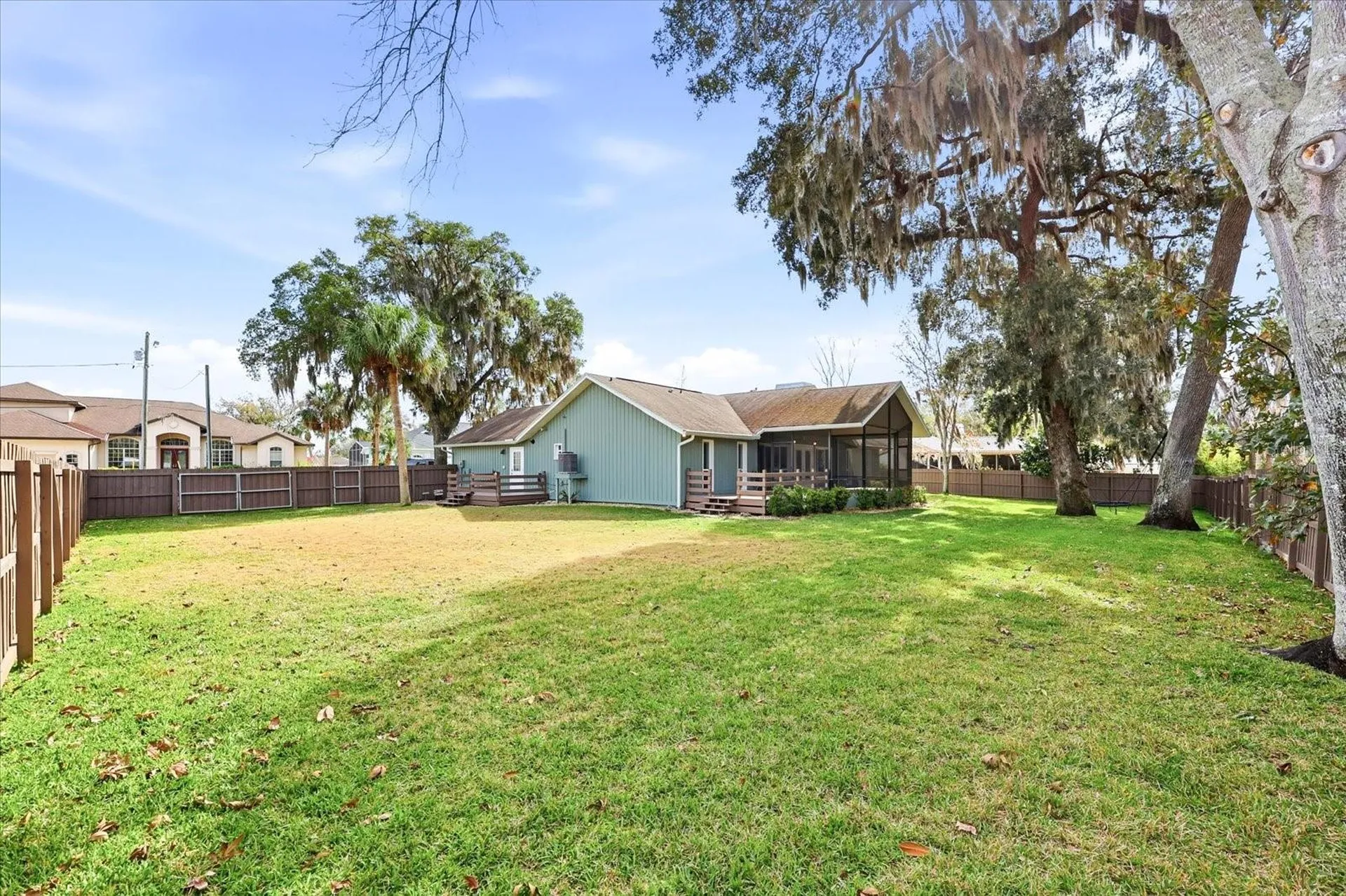 204 SE 2nd Avenue Crystal River FL 34429