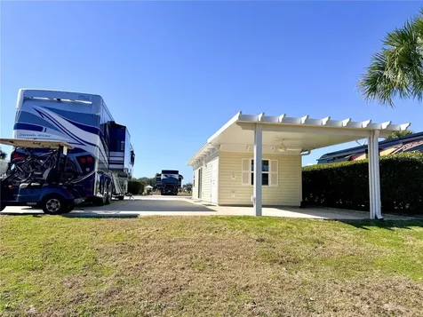 9469 SE 49th Terrace Webster FL 33597