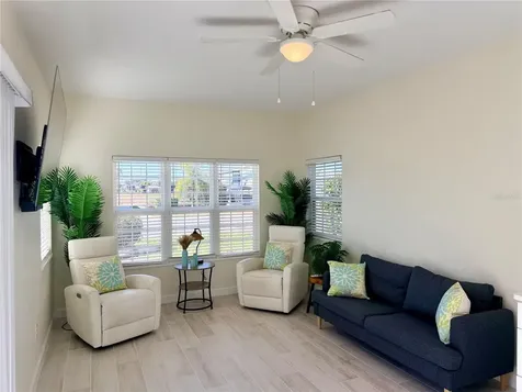 9469 SE 49th Terrace Webster FL 33597