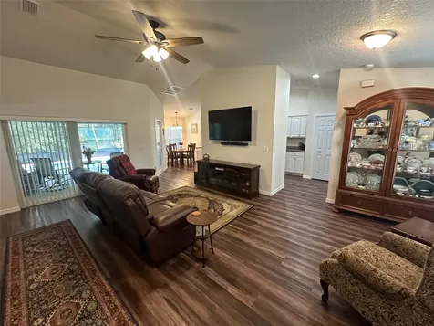 8291 N Downer Way Dunnellon FL 34434