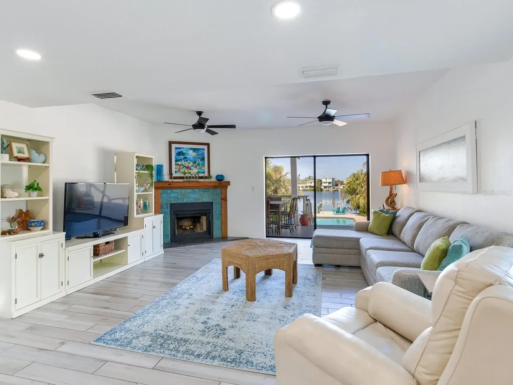 410 140th Avenue E Madeira Beach FL 33708