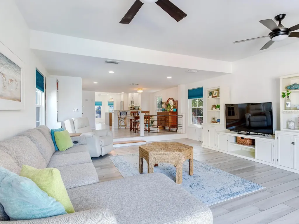 410 140th Avenue E Madeira Beach FL 33708