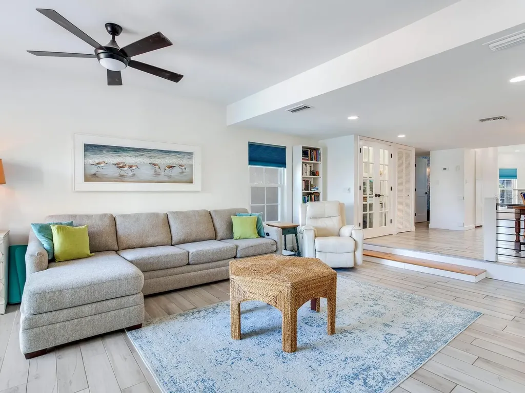 410 140th Avenue E Madeira Beach FL 33708