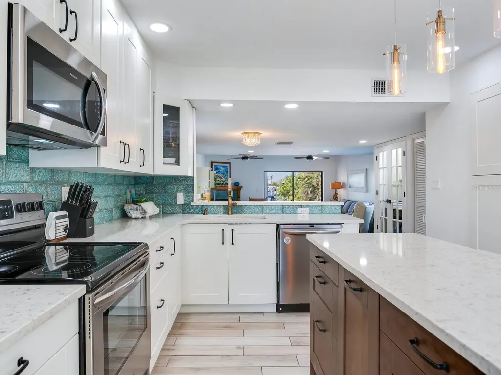 410 140th Avenue E Madeira Beach FL 33708