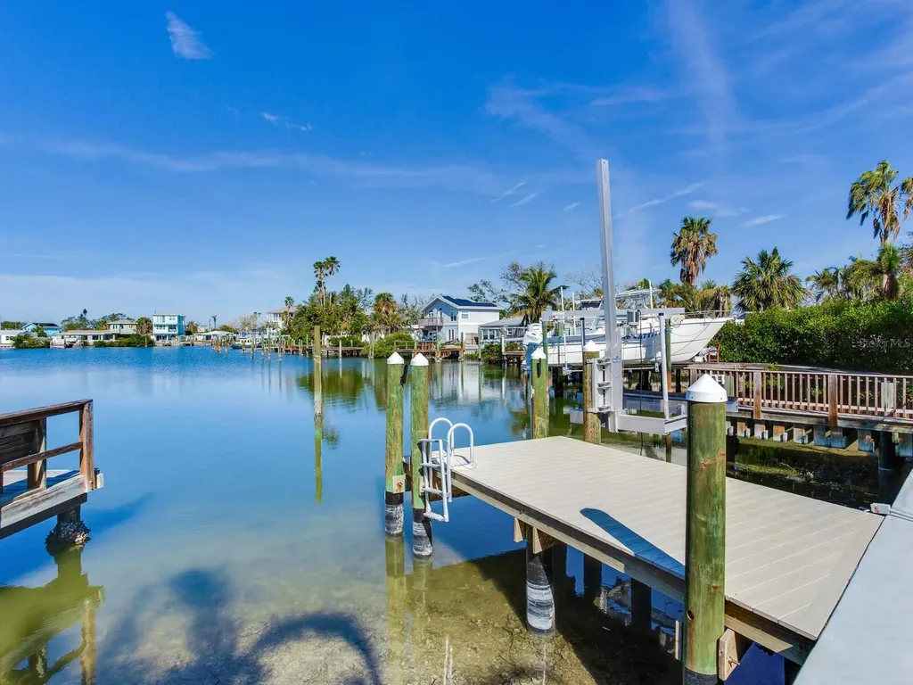 410 140th Avenue E Madeira Beach FL 33708