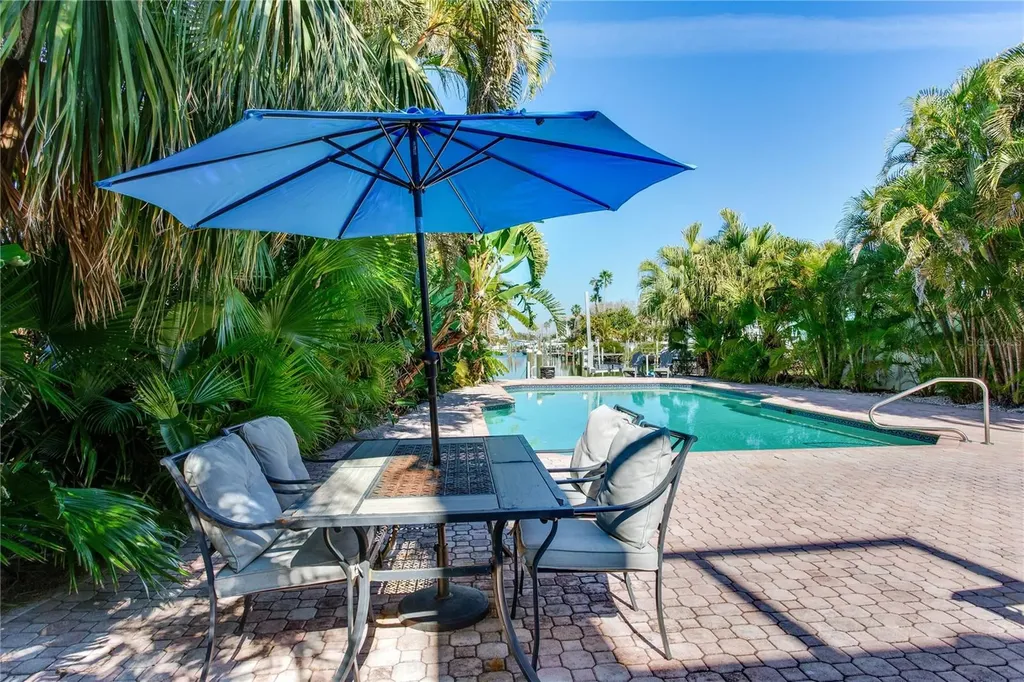 410 140th Avenue E Madeira Beach FL 33708