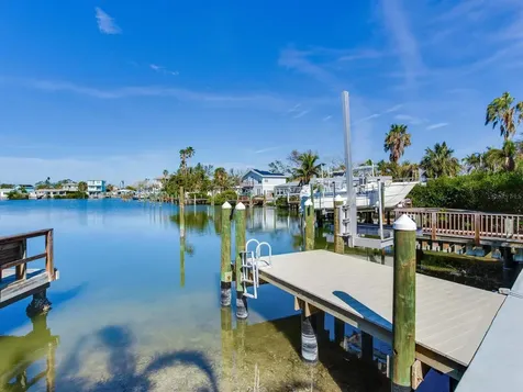 410 140th Avenue E Madeira Beach FL 33708