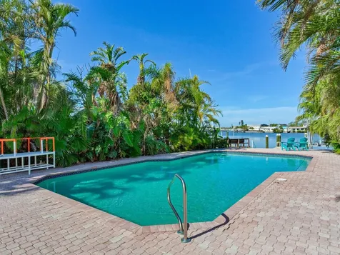 410 140th Avenue E Madeira Beach FL 33708