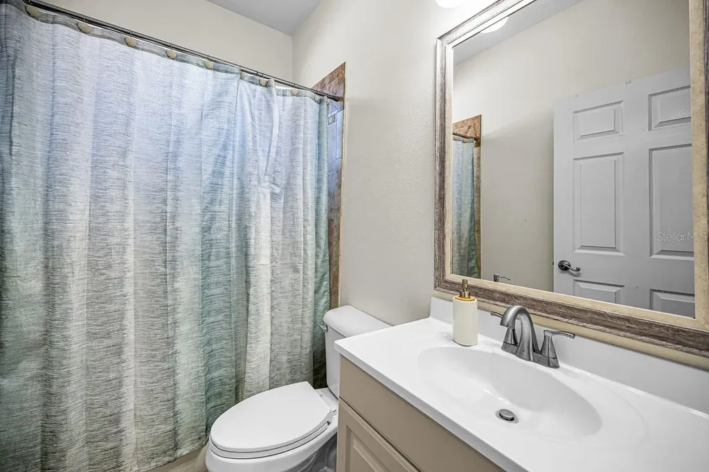 1239 Vista Way Clearwater FL 33755