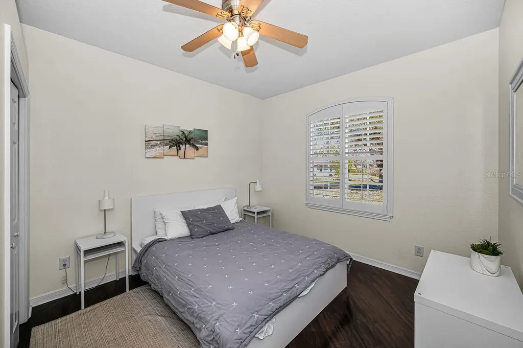 1239 Vista Way Clearwater FL 33755