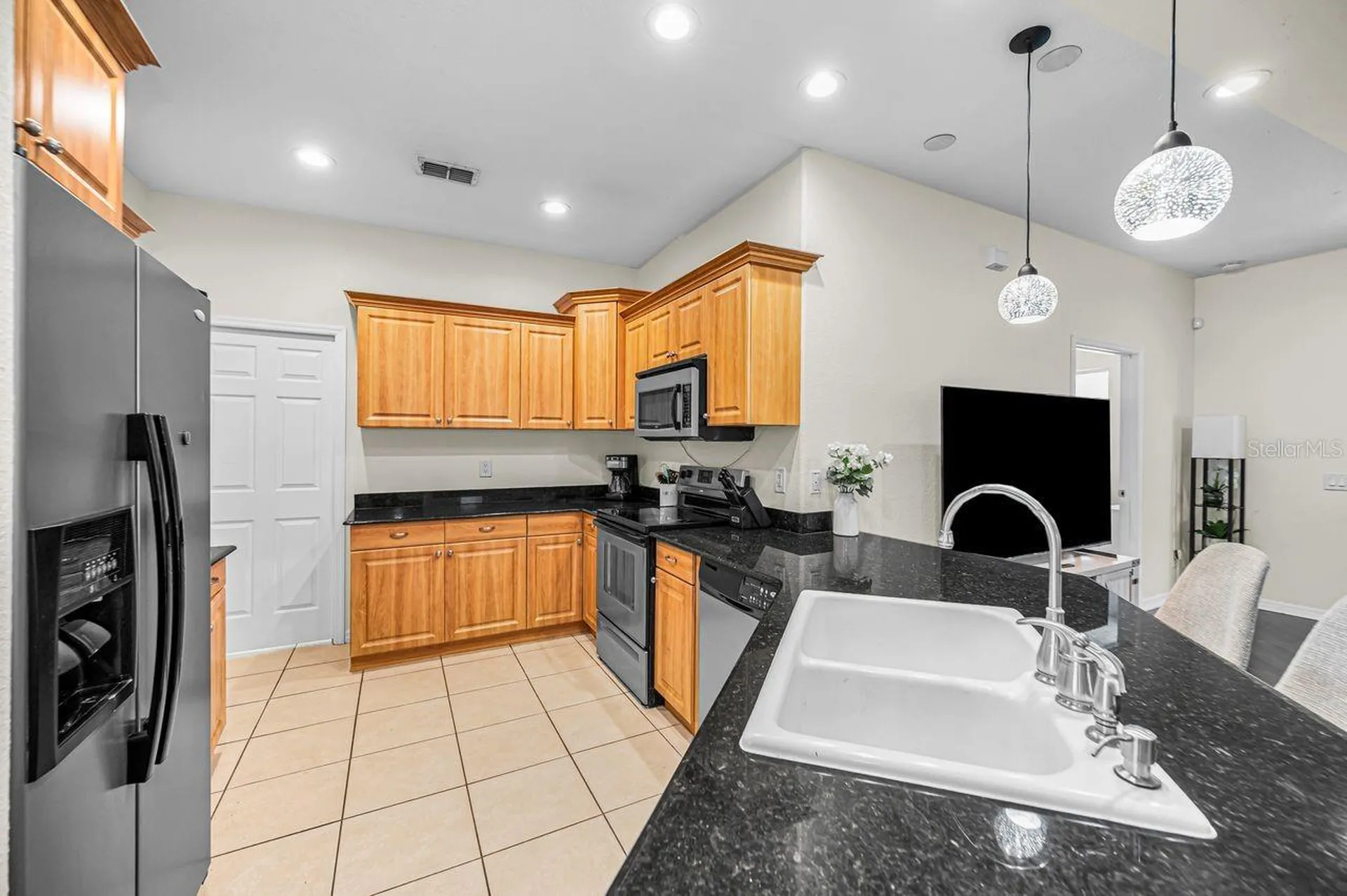 1239 Vista Way Clearwater FL 33755
