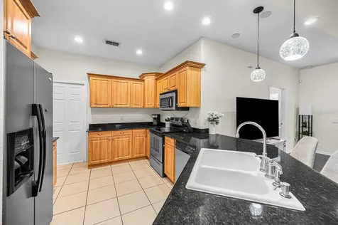 1239 Vista Way Clearwater FL 33755