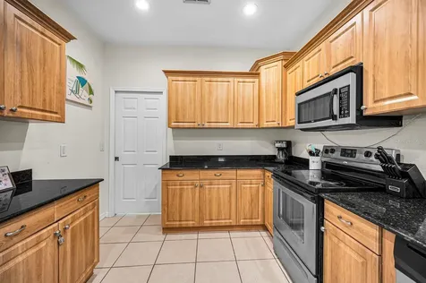 1239 Vista Way Clearwater FL 33755