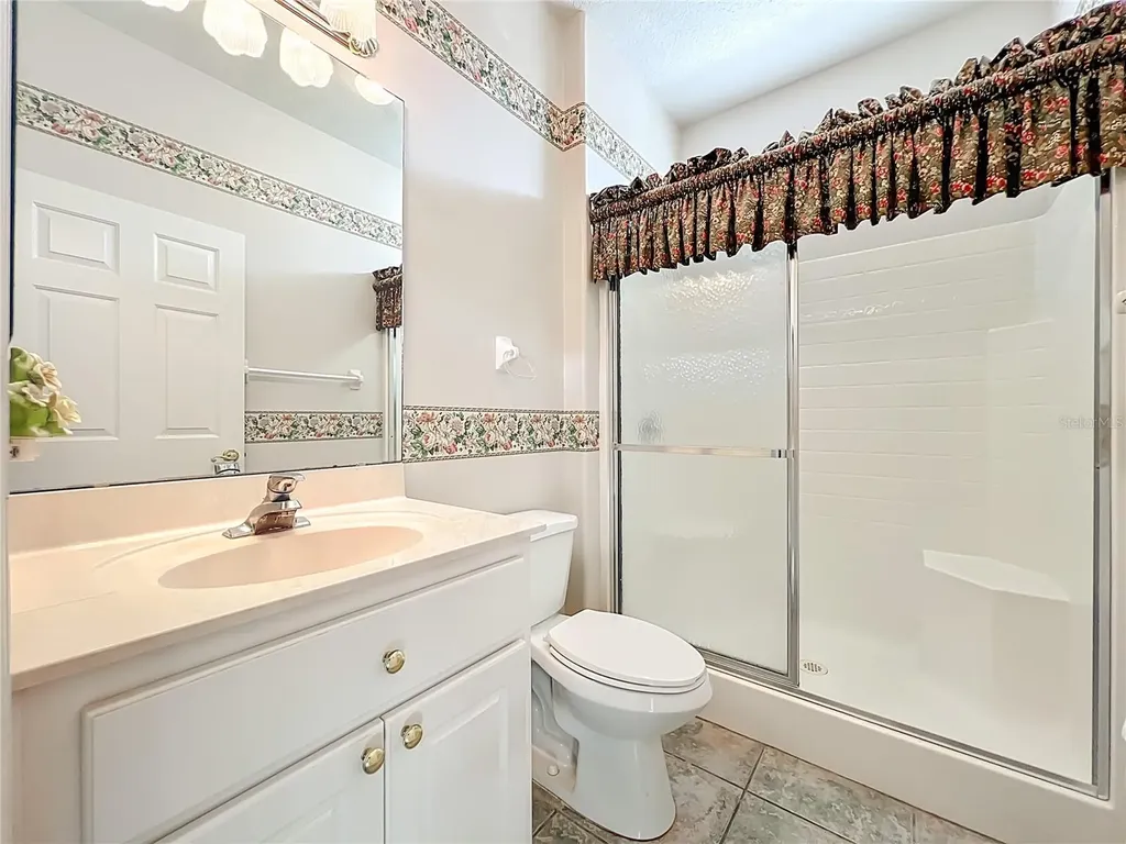 5685 Gulf Stream Street Tavares FL 32778