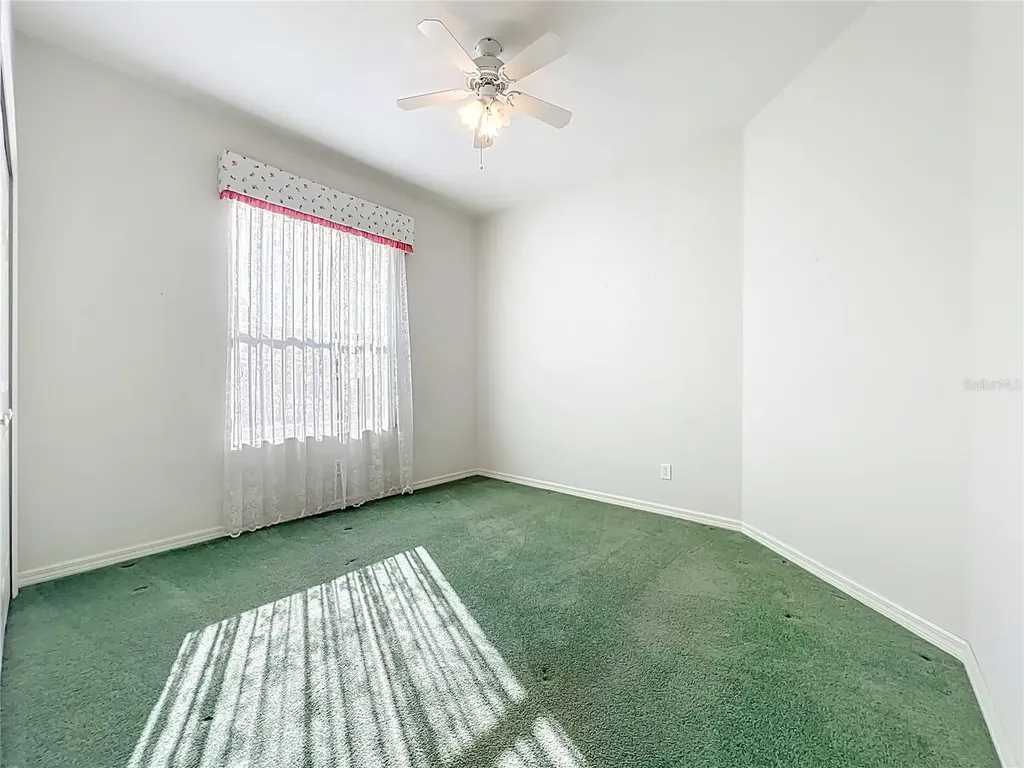 5685 Gulf Stream Street Tavares FL 32778