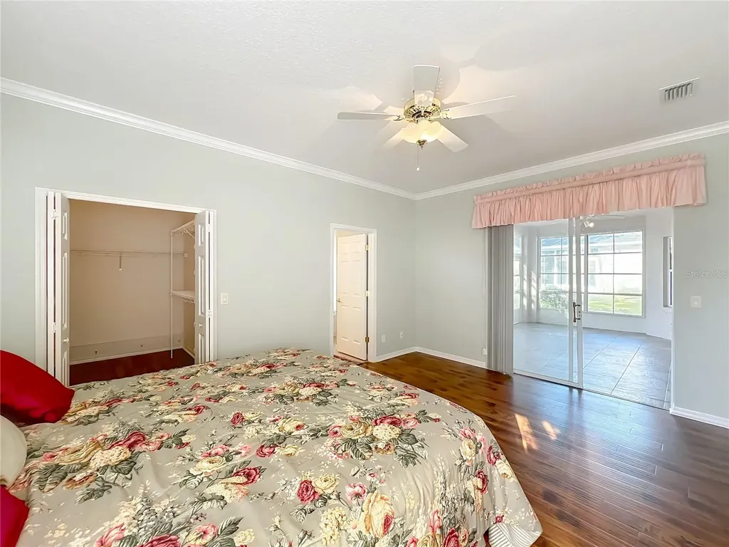 5685 Gulf Stream Street Tavares FL 32778