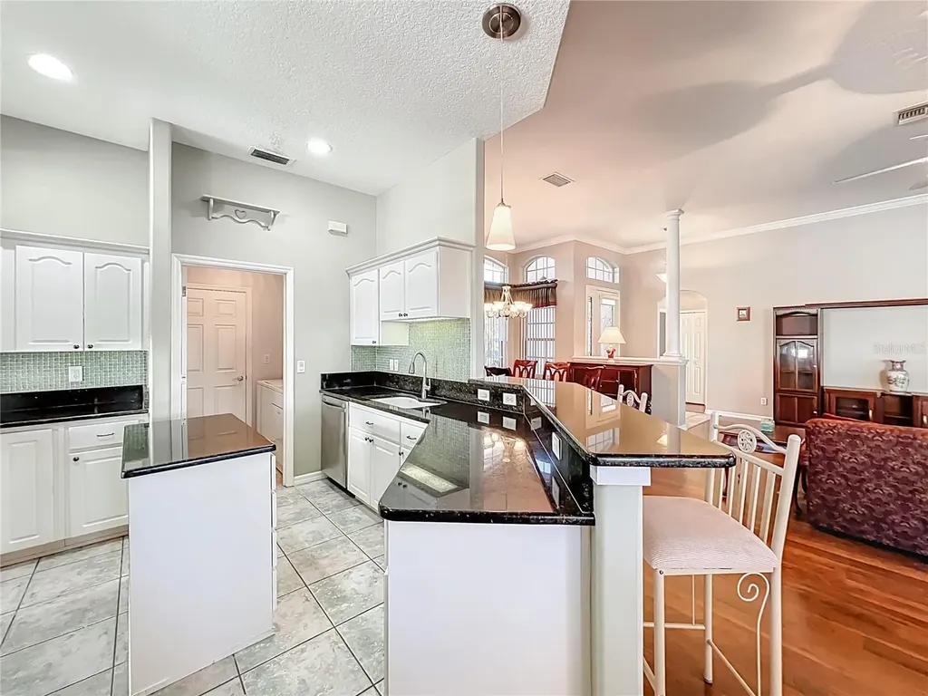 5685 Gulf Stream Street Tavares FL 32778