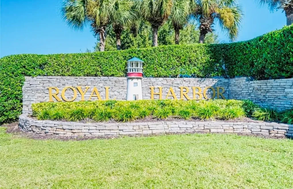 5685 Gulf Stream Street Tavares FL 32778