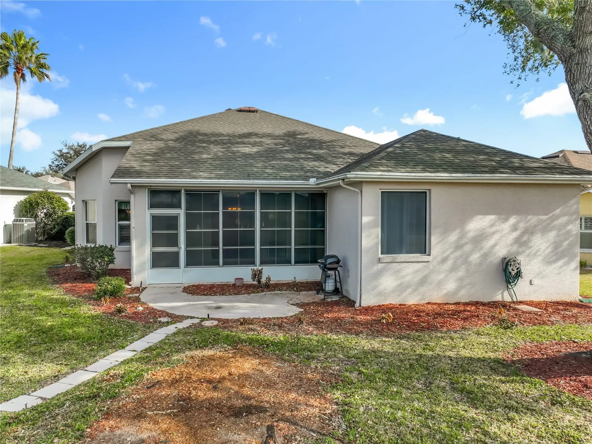 5685 Gulf Stream Street Tavares FL 32778