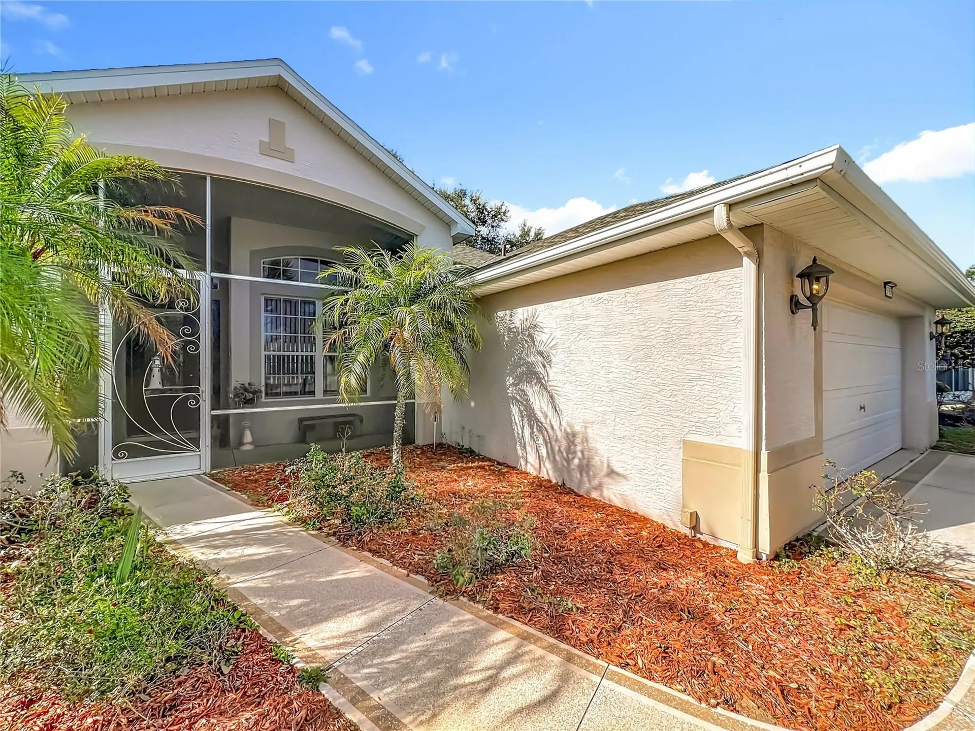 5685 Gulf Stream Street Tavares FL 32778