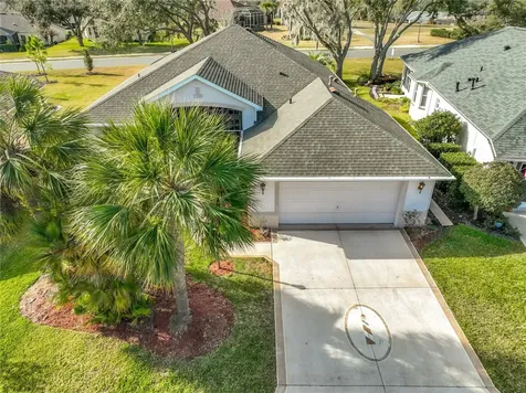 5685 Gulf Stream Street Tavares FL 32778