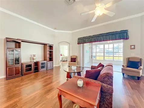5685 Gulf Stream Street Tavares FL 32778