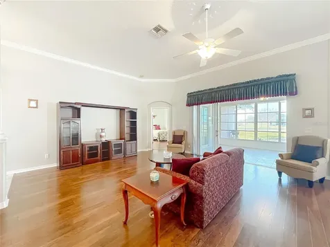 5685 Gulf Stream Street Tavares FL 32778