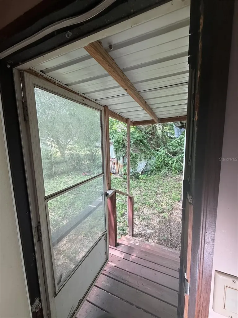 9374 Cr 657 Bushnell FL 33513