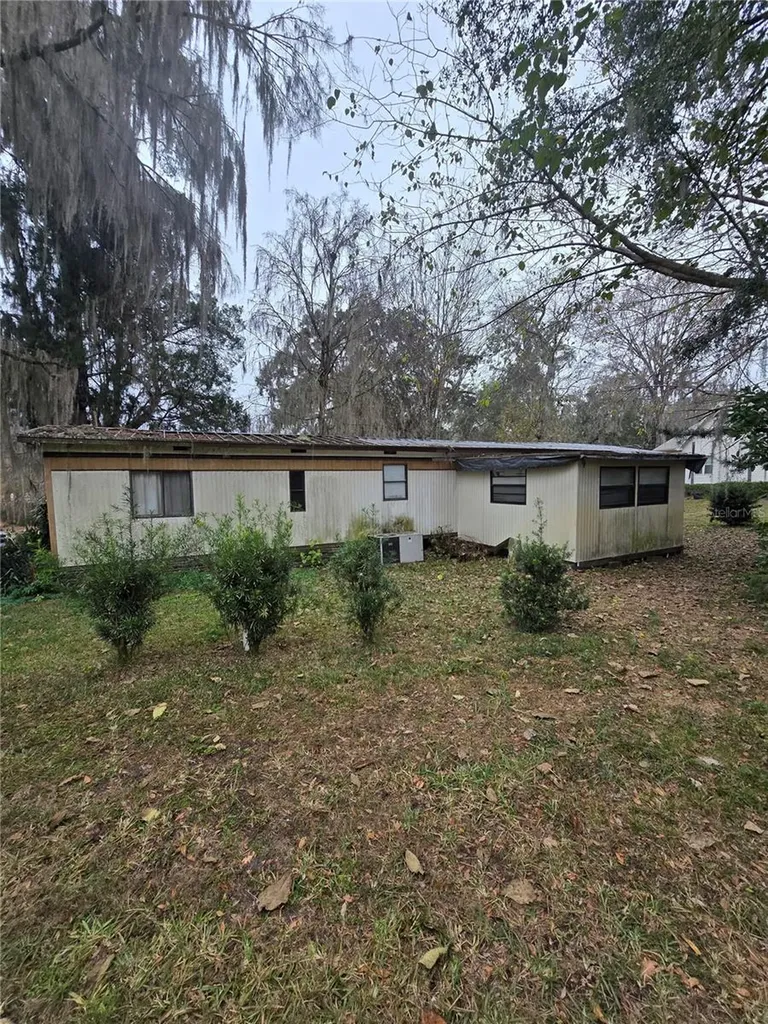 9374 Cr 657 Bushnell FL 33513