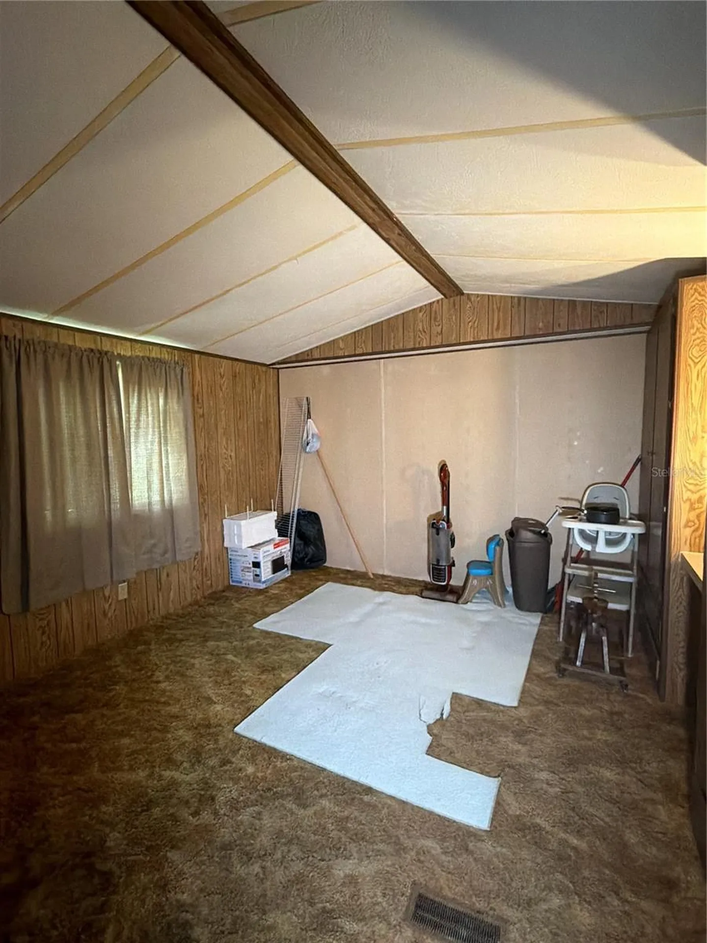 9374 Cr 657 Bushnell FL 33513