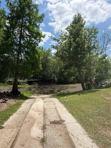 9374 Cr 657 Bushnell FL 33513