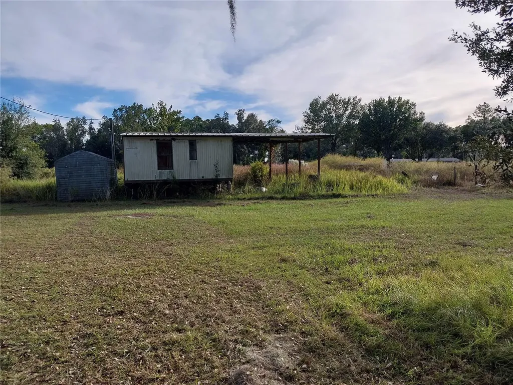 1823 Welcome Road Lithia FL 33547