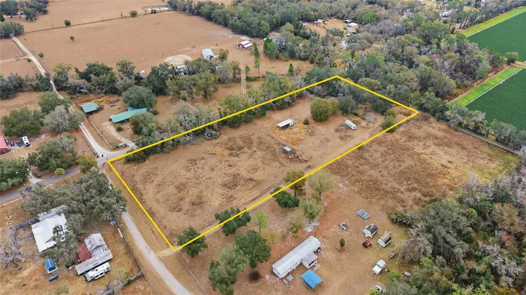 1823 Welcome Road Lithia FL 33547